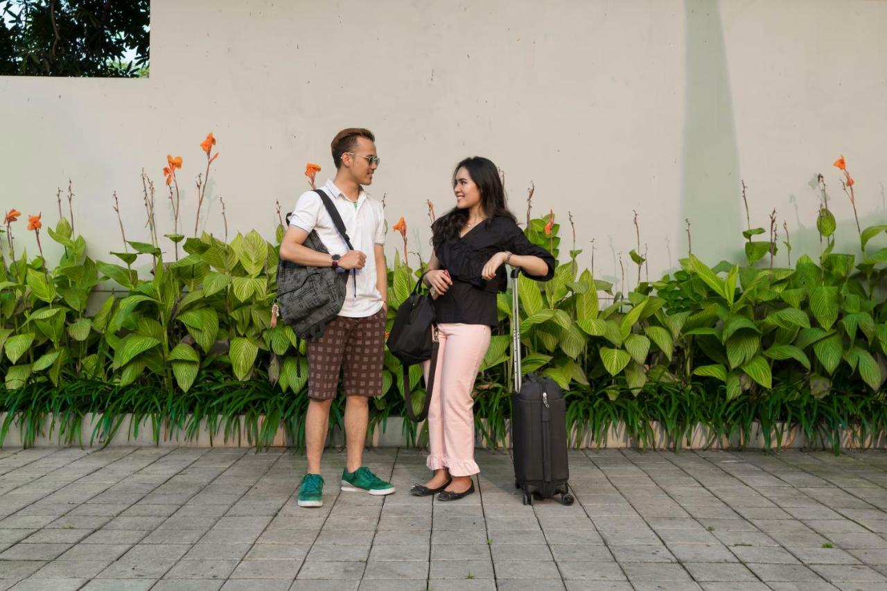 Reddoorz Plus Near Palembang Indah Mall Ngoại thất bức ảnh